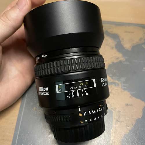 Nikon AF 85mm F1.8D 9成新