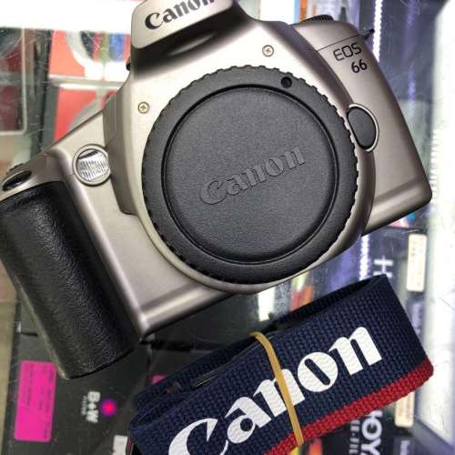 Canon eos66 菲林機 + Olympus 50mm F1.4手動鏡 + om轉eos mount + 電池