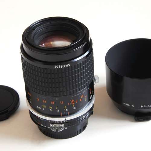 Nikon 105mm f2.8 Micro-nikkor AI-S 附原廠HS-14金屬遮光罩 95% new