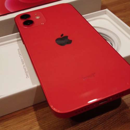 IPhone 12 mini 128G red ，99 ％新，零花零崩，已貼上全新玻璃保護貼及防跌保護套