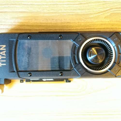 賣Nvidia公版 Gtx Titan X 12gb顯示卡 效能強過980ti 1070 接近1080 2060 rx6600畫...