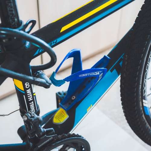 90% New 24吋碟煞單車TRINX21速 碟剎 24吋 山地車 前轆以改快拆 (適合中童和女士)