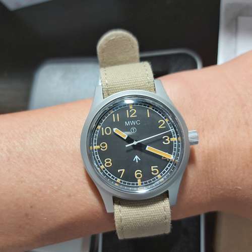 MWC 英國復刻軍錶 1940s to 1960s Pattern British Army自動錶，全新未用，36.5mm，...