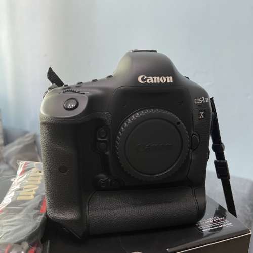 全套Canon放售 (1Dx， 70-200 2.8 IS，24-70 2.8，50 1.4，100 f2.8，580EXII)