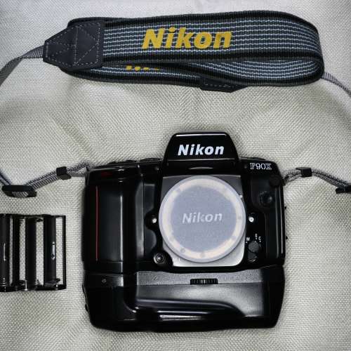 Nikon F-90x + 6 筒 x-tra400( 22年11月 ) 不散賣