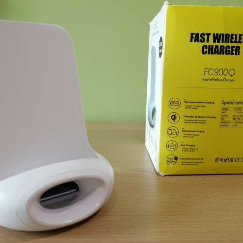 快速無線充電器  Fast Wireless Charger ..... !!