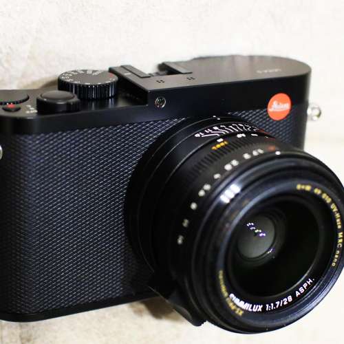 Leica Q 連大量配件