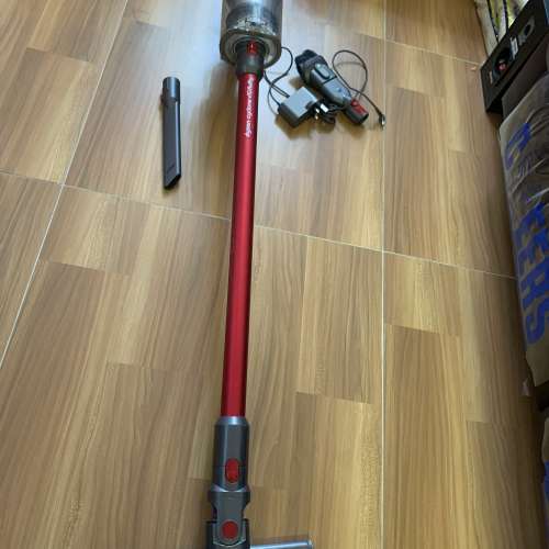 Dyson V10 Fluffy 無線吸塵機 $1500