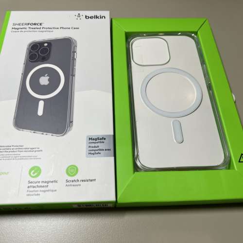 賣iPhone 13 Pro Belkin 透明 / apple原裝三葉草色 case