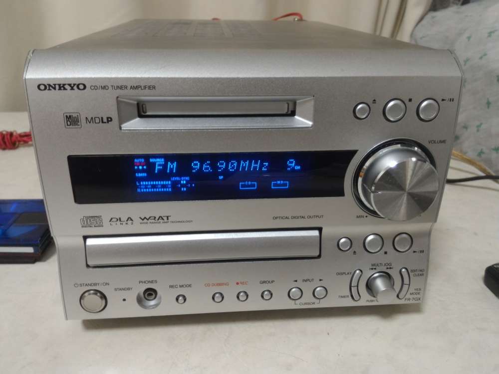 Onkyo fr-7gx cd/md/tuner amplifier - DCFever.com