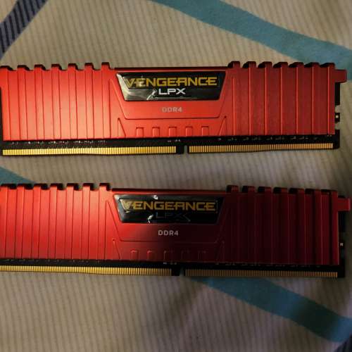 二手 VENGEANCE® LPX 16GB (2 x 8GB) DDR4 DRAM 3200MHz C16 Memory Kit – Red D...