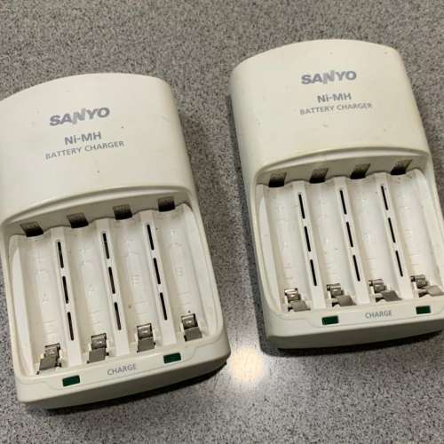 SANYO Battery Chager