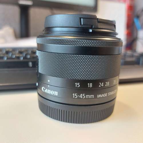 Canon ef-m 15-45mm