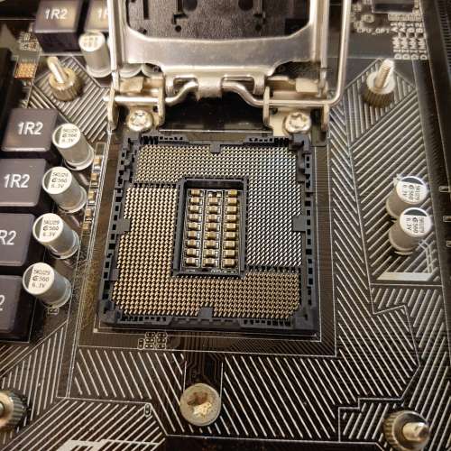 ASUS Z97-A LGA1150 ATX底板, 可同時買Intel E3-1230v3 CPU