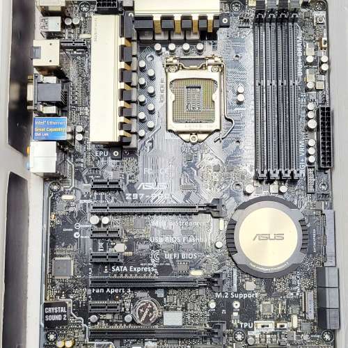 Asus Z97-Pro (ATX底板, 適用intel 4、5代CPU)