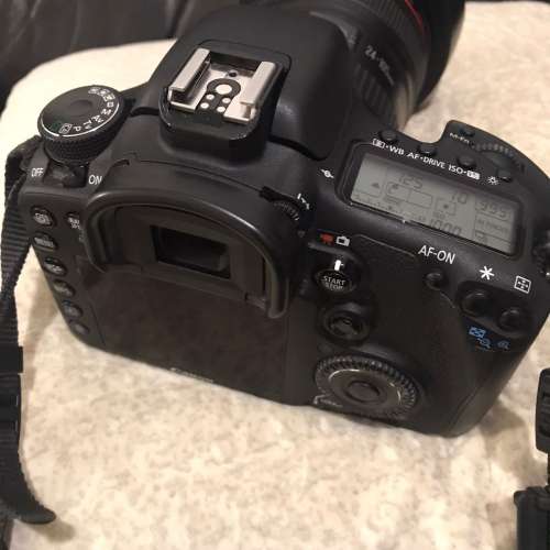 7D Body, 24-105mm 1:4 L IS USM, 16G SanDisk