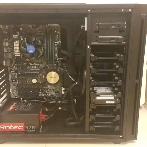 i5 - 4460 CPU 8GB RAM 240GB SSD固態 + 1T大容量硬碟電腦，非常適合做功課，文書處...