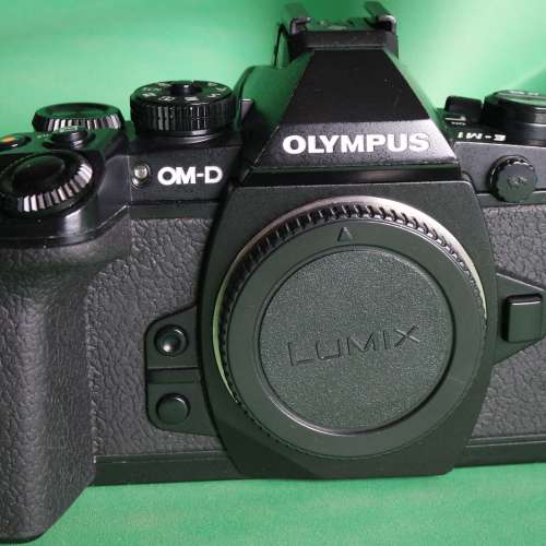 Olympus OM-D E-M1
