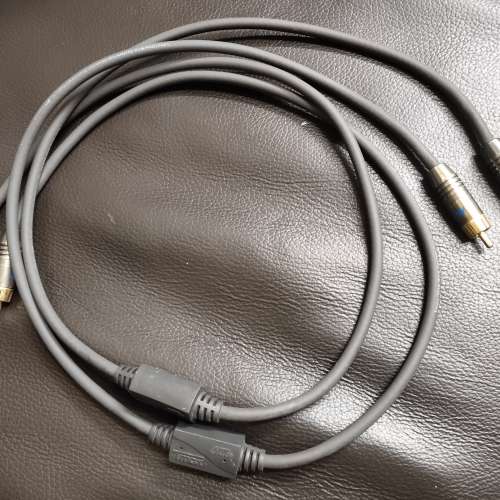 MiT Tmax RCA cable