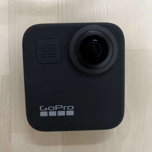 Gopro Max 連6粒電及充電器