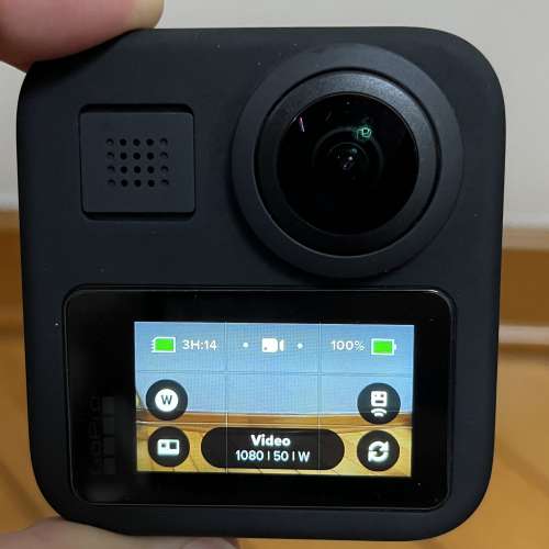Gopro Max 連6粒電及充電器