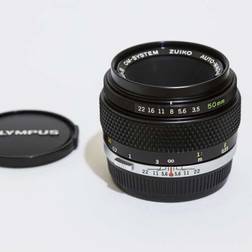 Olympus OM 50mm f3.5 macro後期多層加膜版,原廠前後cap,加接環Canon ef~rf,Sony e...