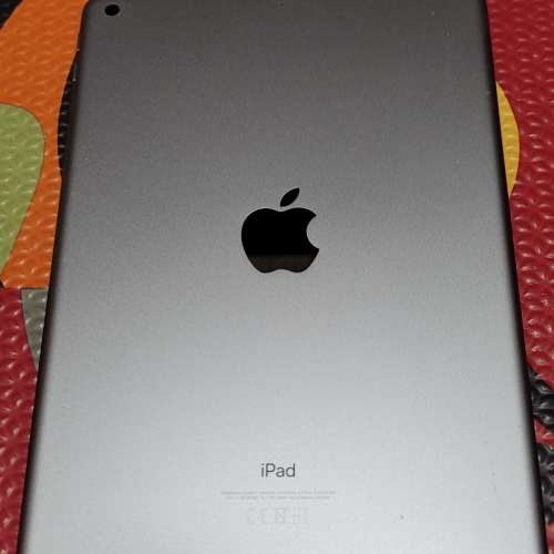 iPad 第6代 128GB Wi-Fi版 太空灰色