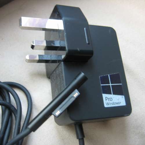 Microsoft Surface Go 24W (1736) power adaptor