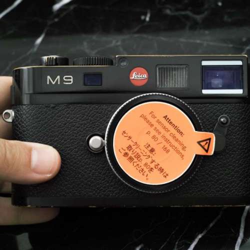 Leica M9 black paint