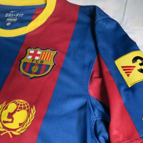 10/11 巴塞主場 x David Villa size L