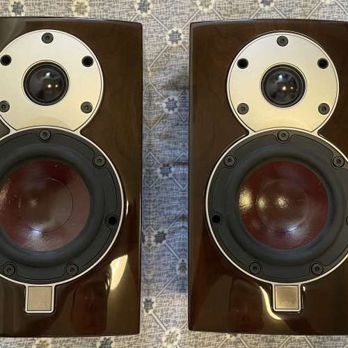 Dali Menuet SE 皇太子特別版版書架喇叭