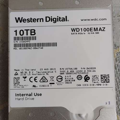 放WD 10T硬盤
