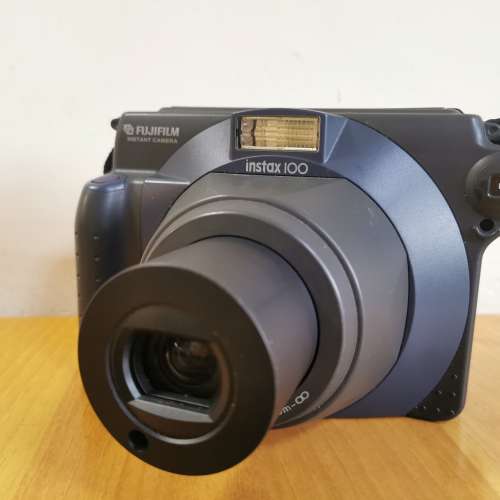 Fujifilm instax 100 即影即有相機