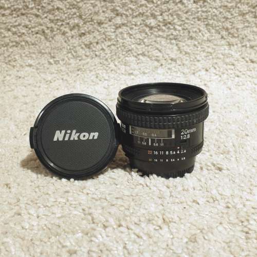 Nikon AF 20mm f2.8  (non-D)