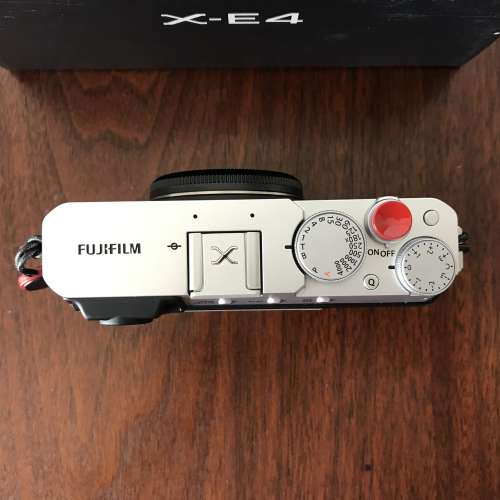 香港行貨 FULL SET 未過保 保養至2023年12月 FUJIFILM X-E4 FUJI XE4 XE 1 2 3 4 富士
