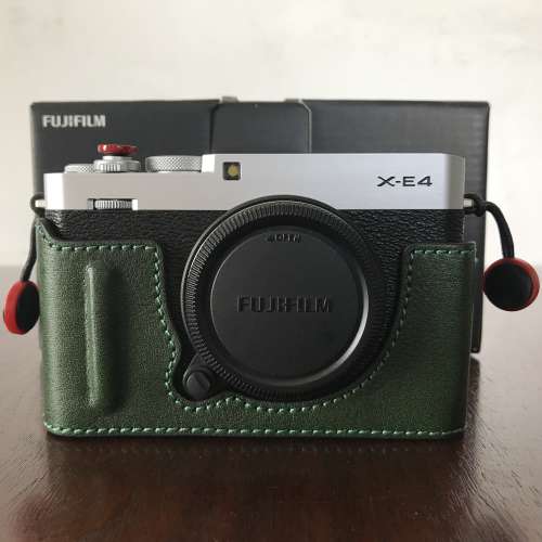香港行貨 FULL SET 未過保 保養至2023年12月 FUJIFILM X-E4 FUJI XE4 XE 1 2 3 4 富士