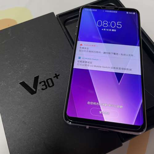 LG V30+ Purple 128G Full Set HK Version 95%New