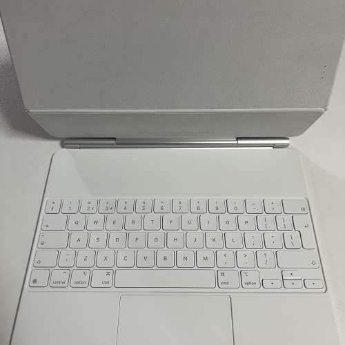 Apple iPad Pro 12.9寸magic keyboard 白色- 二手或全新平板電腦, 電腦
