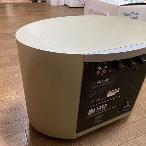 KEF HTS5001 Satellite speakers and KEF PSW2500 Subwoofer