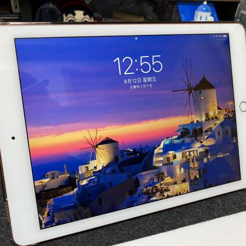 Apple iPad pro 9.7 128GB 4G LTE cellular + WiFi 可插卡