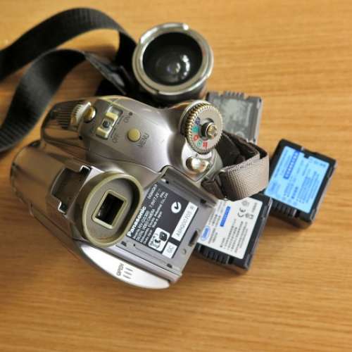 Panasonic  NV-GS300 3CCD 攝錄機+廣角鏡