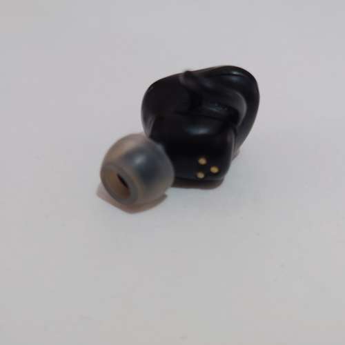 二手原裝Aviot右耳機二手原裝Aviot TE-D01d Bluetooth wireless籃牙右耳機，沒有左...