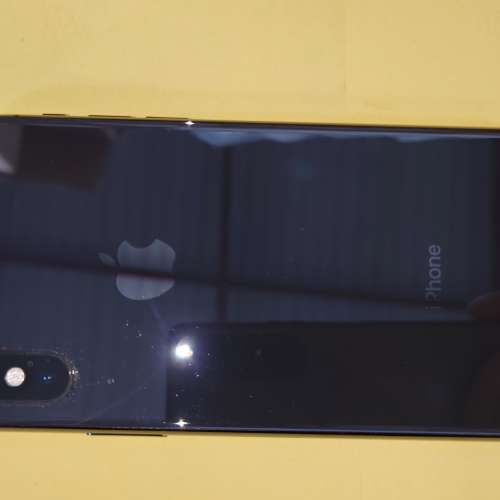 iphone xs 64gb 黑色 mon有花