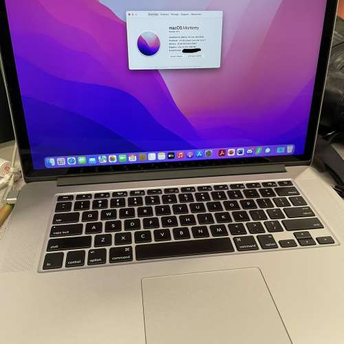 Apple macbook pro 2015 15 inch 512gb 16gb RAM 頂Spec 獨顯version