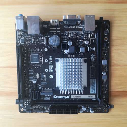 ( ITX) 新淨BIOSTAR J4105NHU 底板連背板(支援DDR4 M.2)