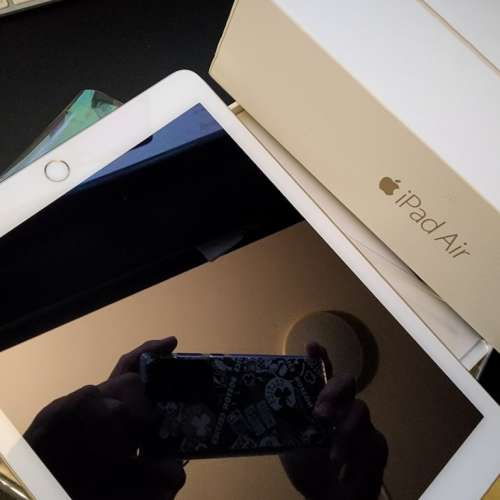 iPad Air 2 16G 金色 95%新 有盒.