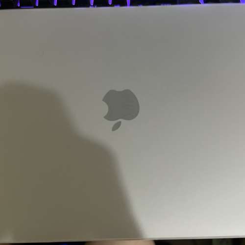 13.3’ MacBook Air M1 2020 8Ram 256GB 有Apple Care