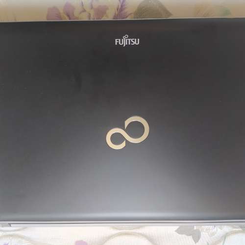 Fujitsu Lifebook LH531 Laptop （少用）