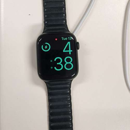 Apple watch S7 45mm GPS +eSIM, like new!