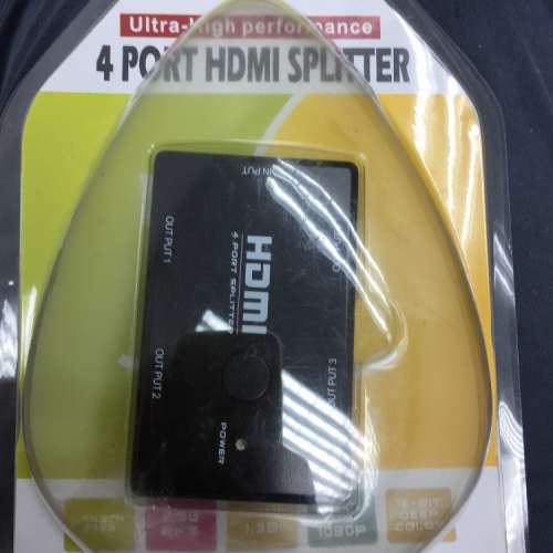 全新未使用 4 Port HDMI Splitter